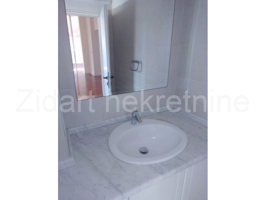 Квартира, 2432 м², 752 000$ — FAKTOR